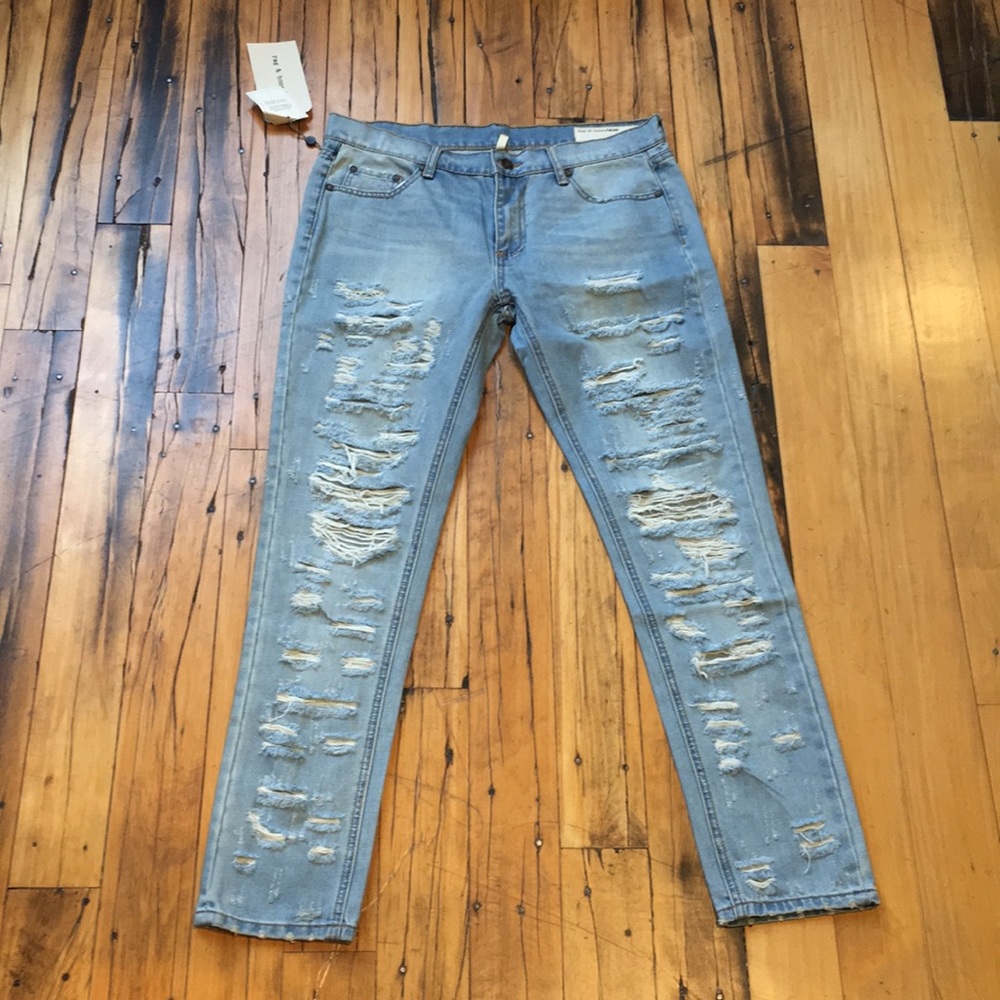 NWT Rag & Bone 'the Dre' Extreme Distressed Skinny - Picture 6 of 8